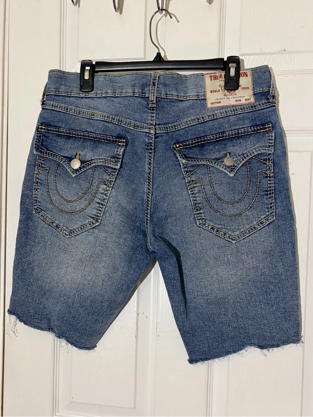 True Religion Ricky Men's Blue Denim Cut-Off Jeans Shorts Sz 32